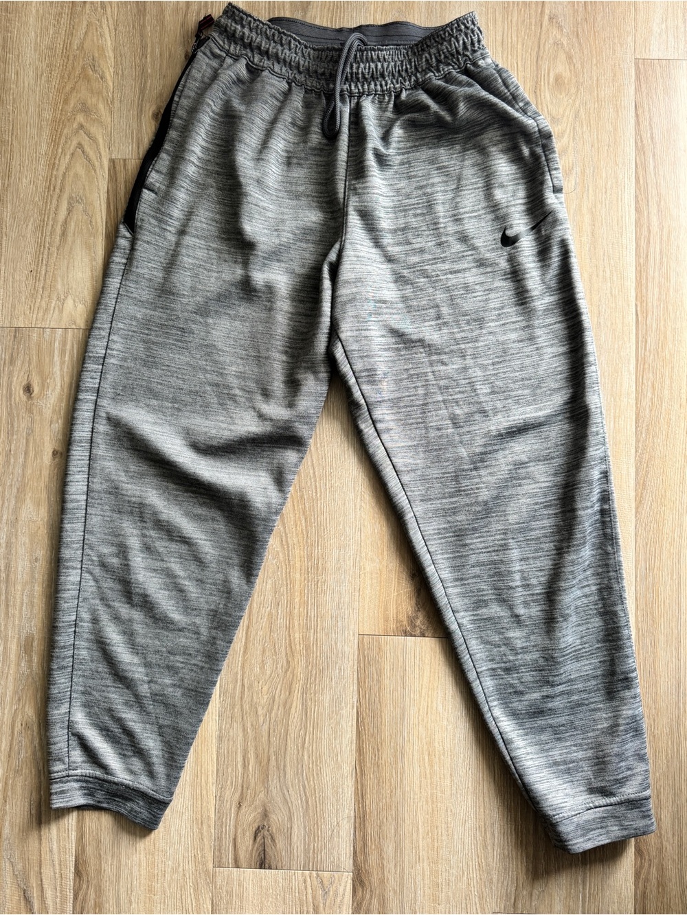 Nike Dri-FIT Joggers Gray Heather Tapered Sweatpants Size M